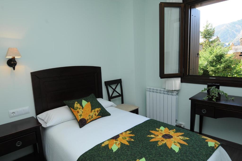 Casa Rural La Comella Tirvia Zimmer foto